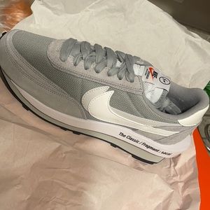 Nike Sacái size 10 DS never been tried on very exclusive shoe